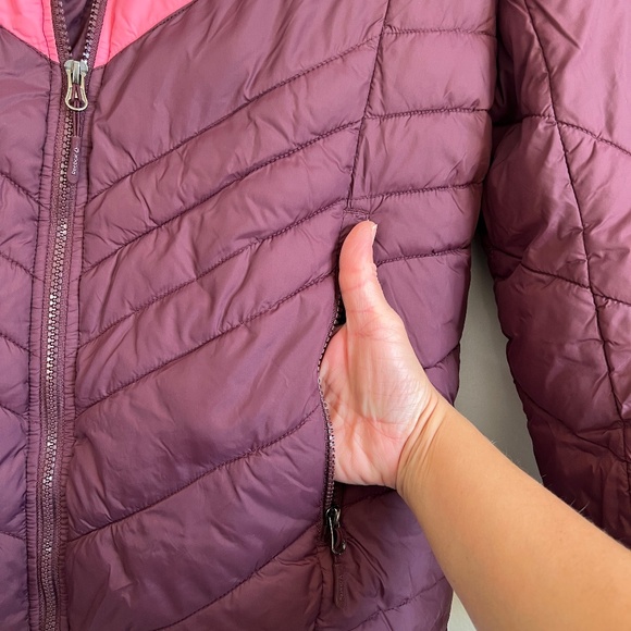 Fall Autumn Ladies Jacket by Reebok - Picture 7 of 8